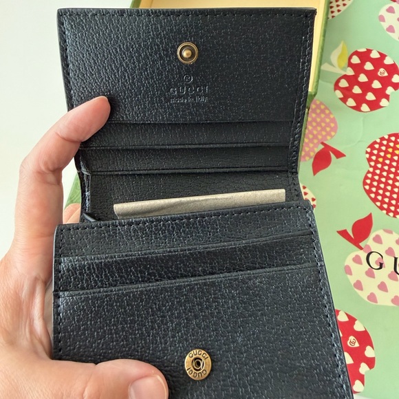 Gucci Black Wallet with Gold Logo and Gift Bag - Picture 7 of 9